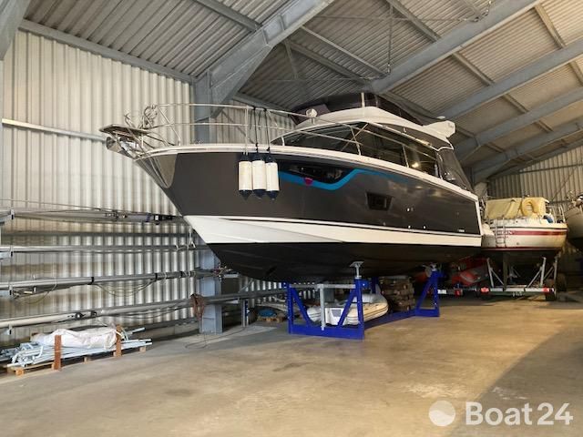 Jeanneau Merry Fisher 38 Fly