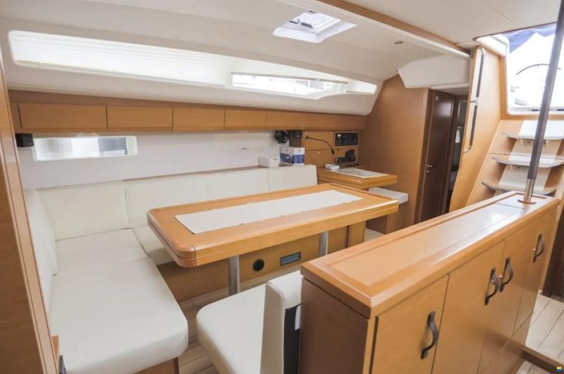 Jeanneau 54