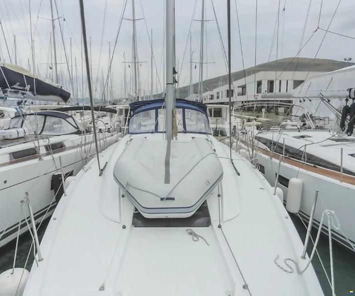 Jeanneau 54