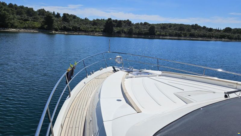 Fairline Squadron 58