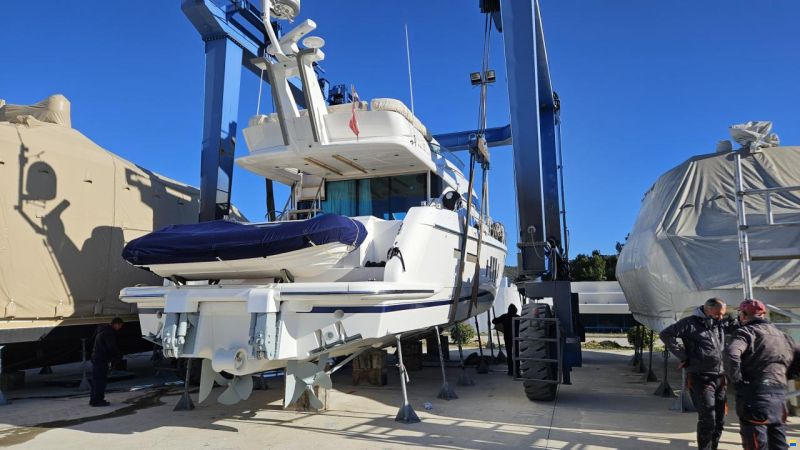 Fairline Squadron 58