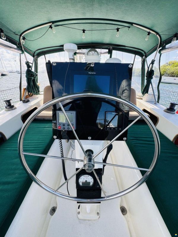 Irwin 41 CC Ketch