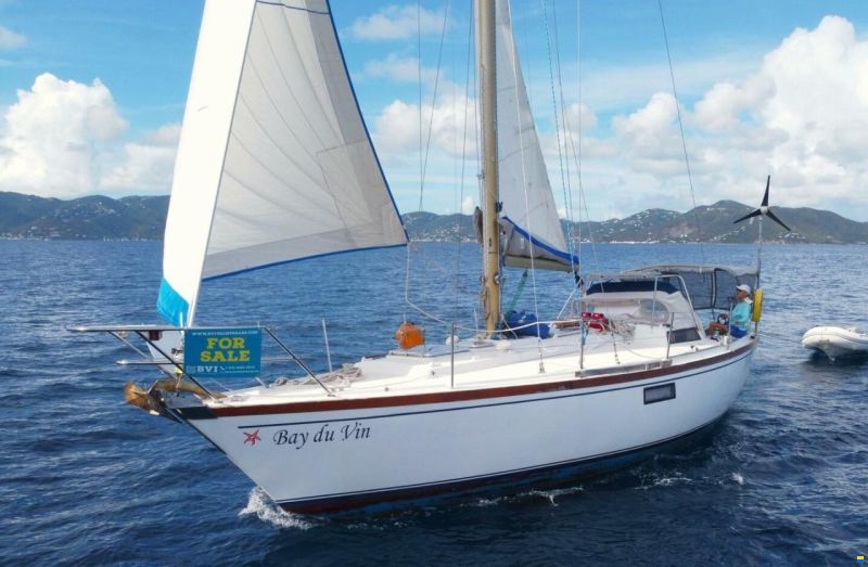 Dufour 35 Apogee