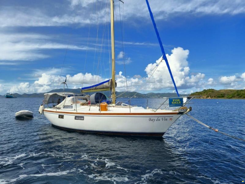 Dufour 35 Apogee