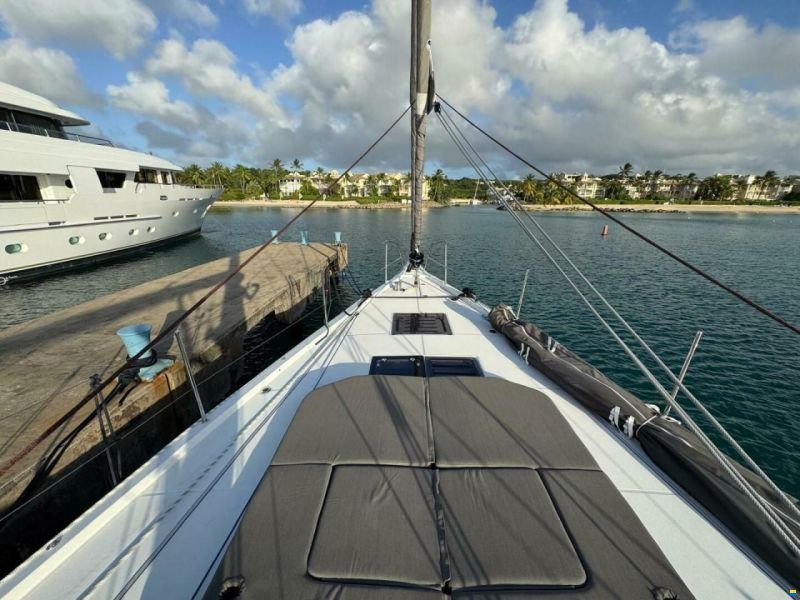 Jeanneau 65