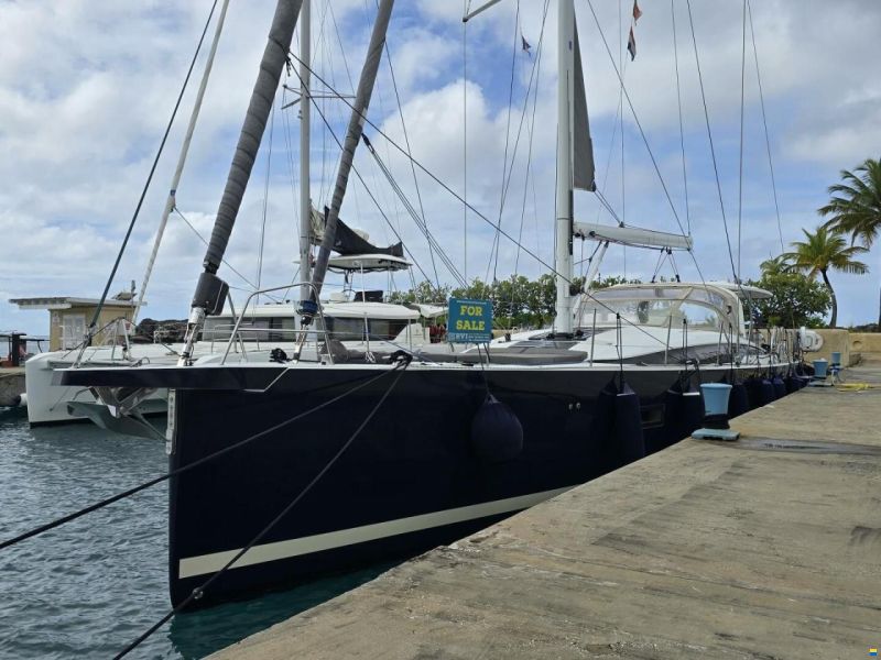 Jeanneau 65