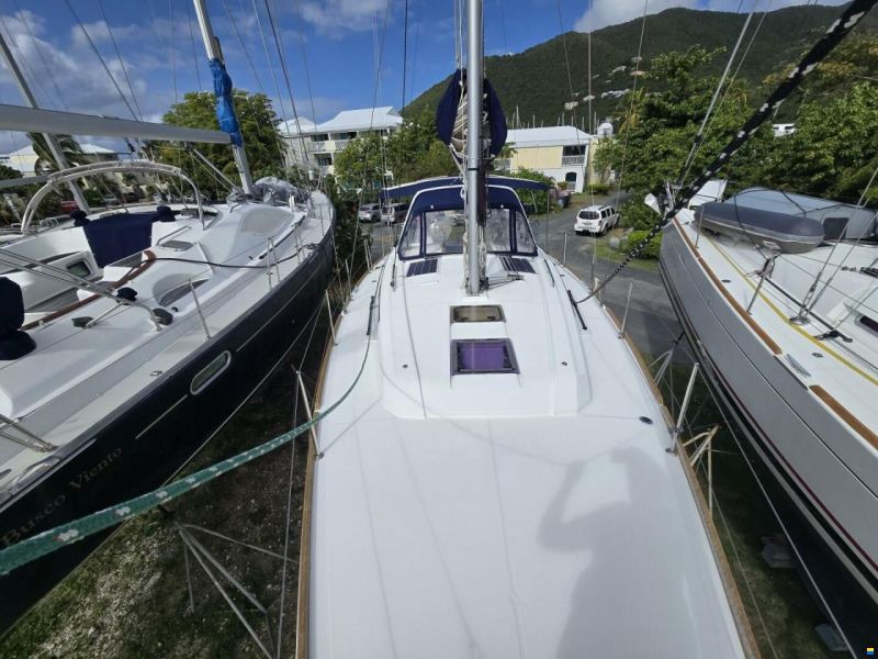 Beneteau 38.1