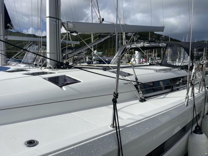 Jeanneau 490