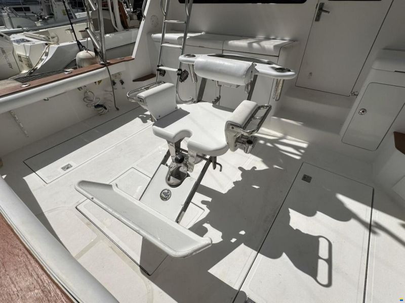 Cabo 40 Custom Flybridge Sportfisherman