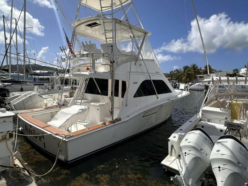 Cabo 40 Custom Flybridge Sportfisherman