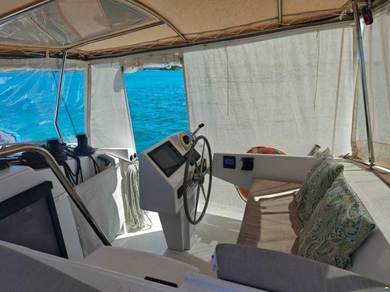Fountaine Pajot 42 Astrea