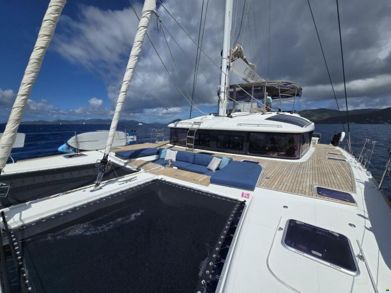 Lagoon 560