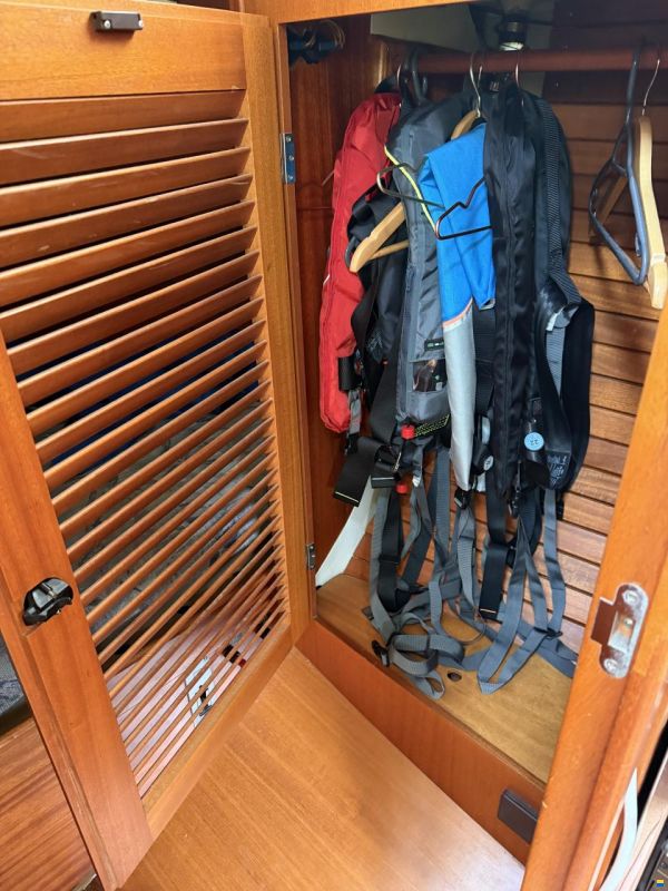 Hallberg-Rassy 34
