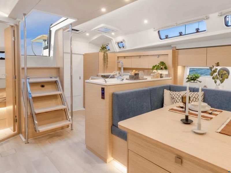 Hanse 410