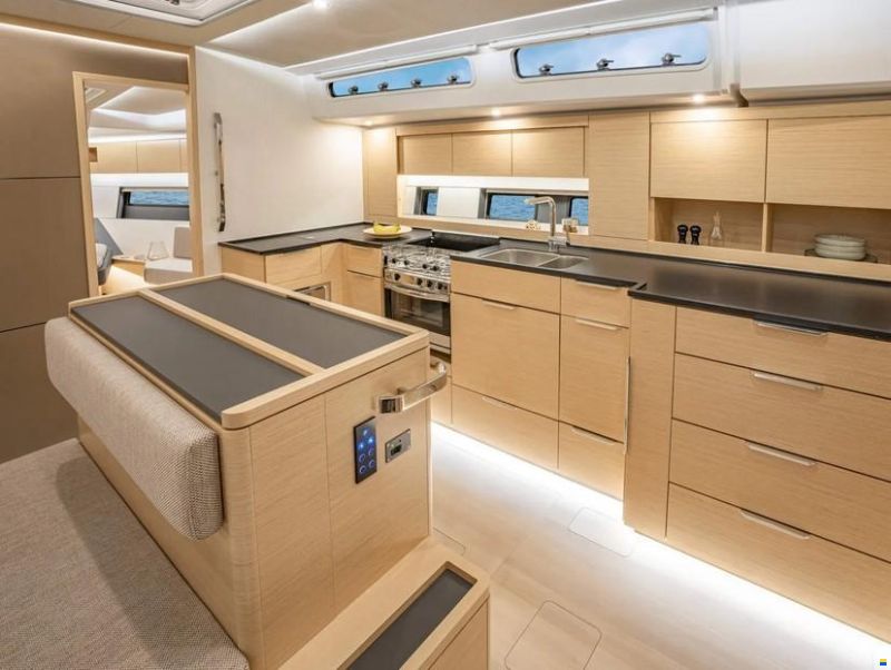 Hanse 510
