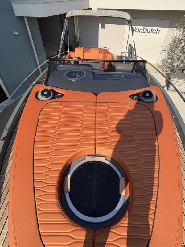 Cranchi E30 Endurance