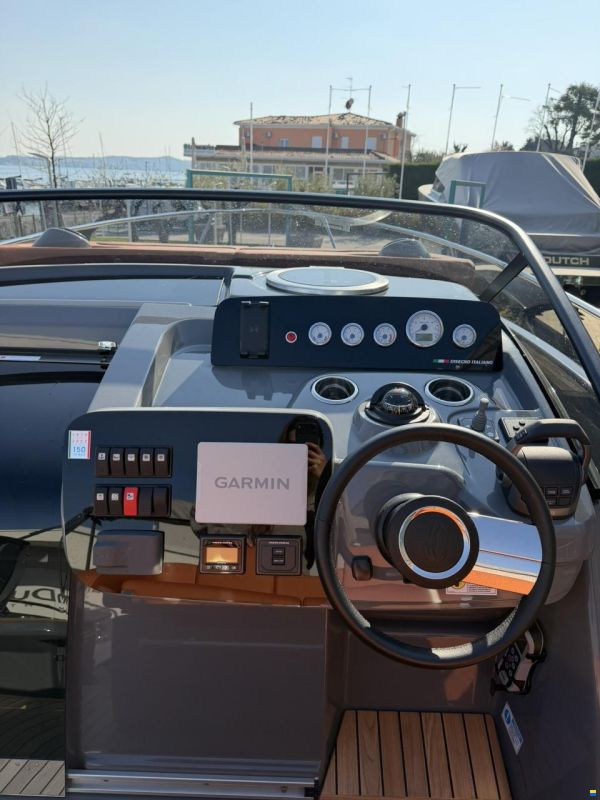 Cranchi E30 Endurance