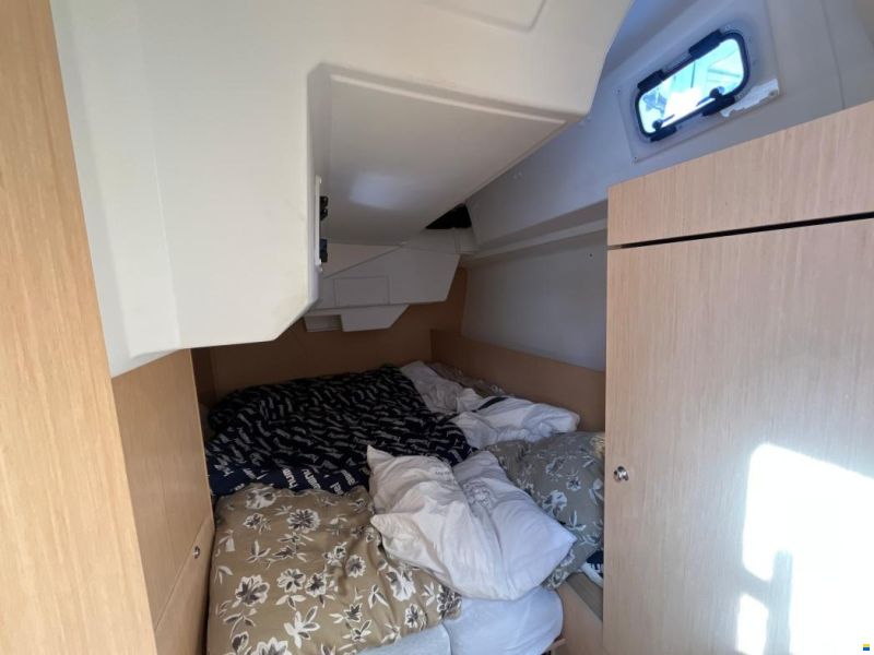 Beneteau Oceanis 38