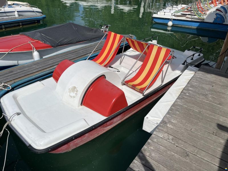 Boote für Bootsverleih