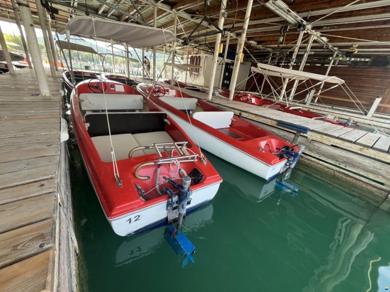 Boote für Bootsverleih
