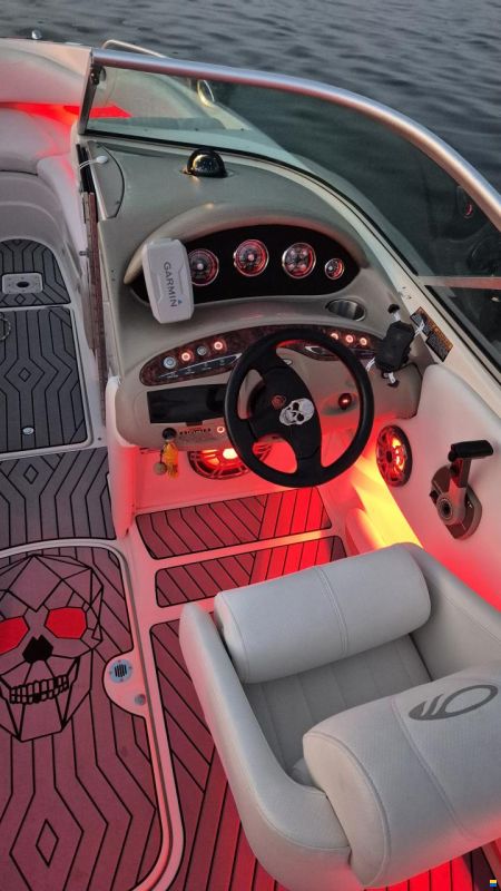 Maxum 240 SC