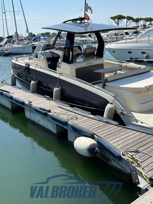 Invictus GT320