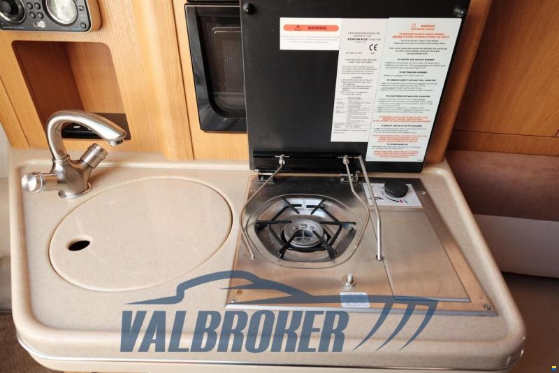 Sea Ray 255 DA Sundancer