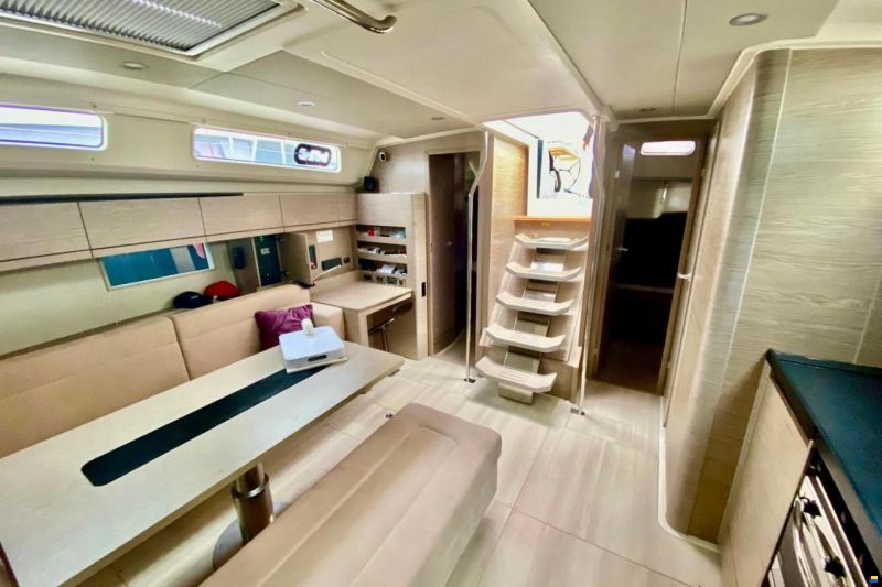 Hanse 508