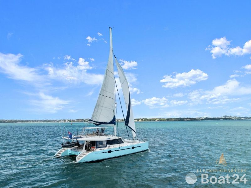 Sunreef 62