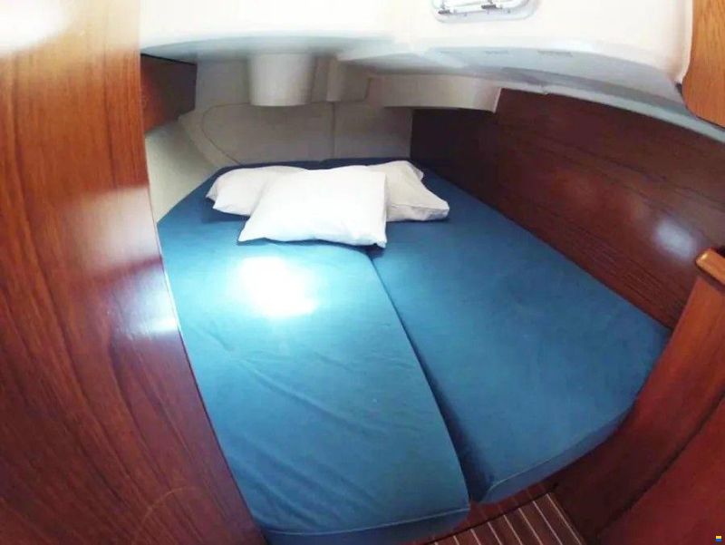 Jeanneau Sun Odyssey 35