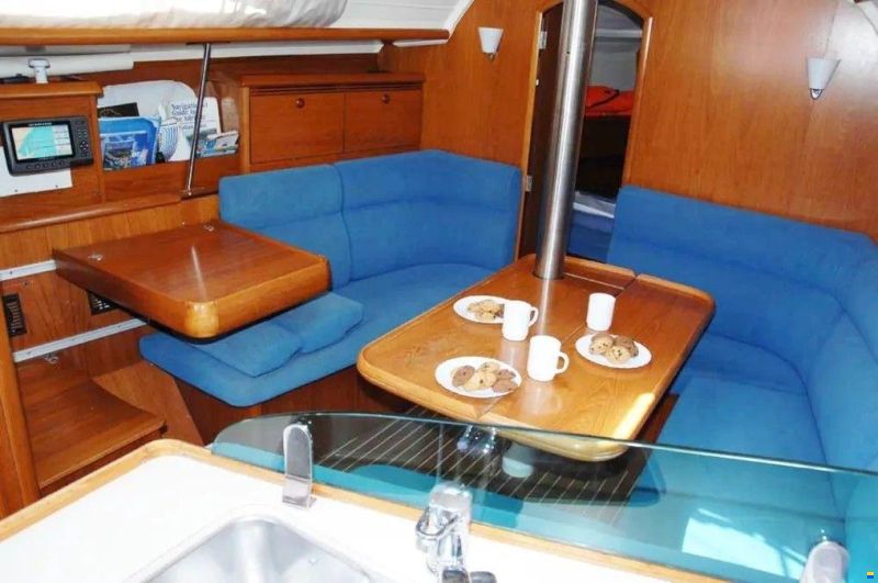 Jeanneau Sun Odyssey 35