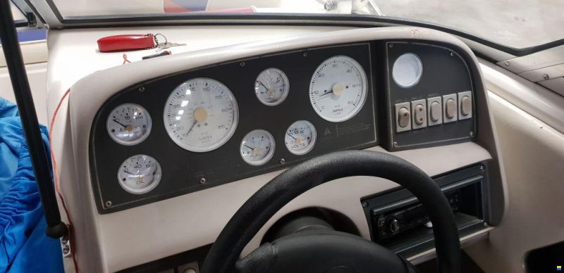 Four Winns 190LE Met 5.0 V8, trailer en