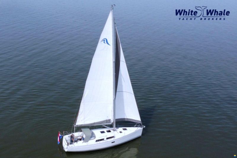 Hanse 375