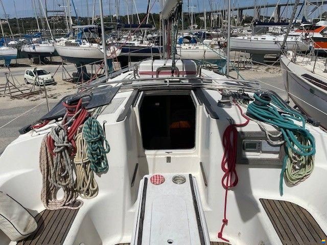 Jeanneau Sun Odyssey 37.2
