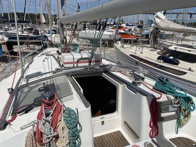 Jeanneau Sun Odyssey 37.2