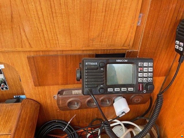 Jeanneau Sun Odyssey 37.2