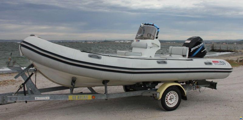 Valiant DR 570