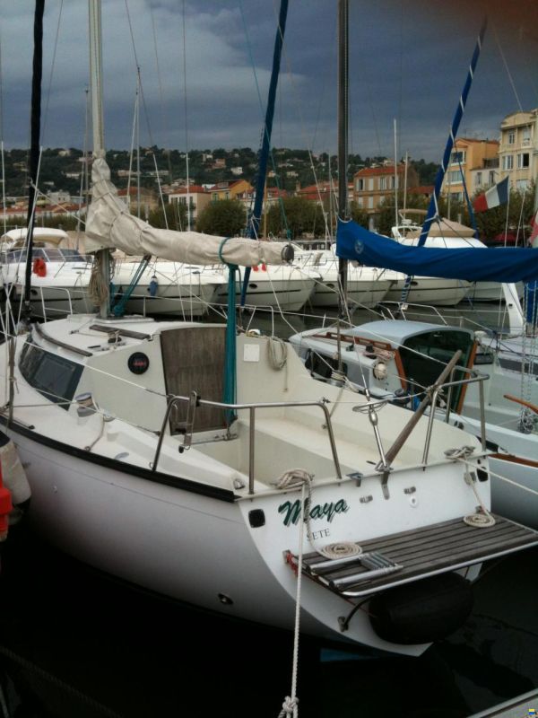 Dufour 2800 DL