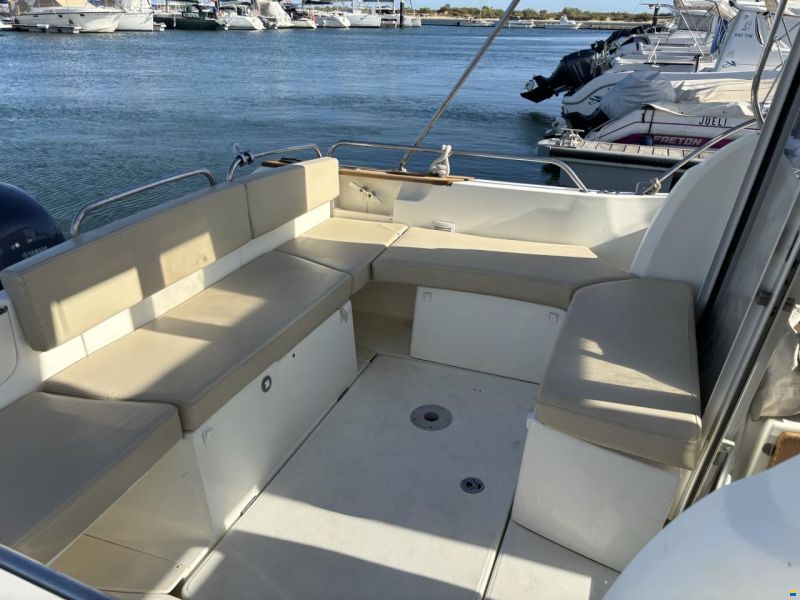Jeanneau Merry Fisher 725