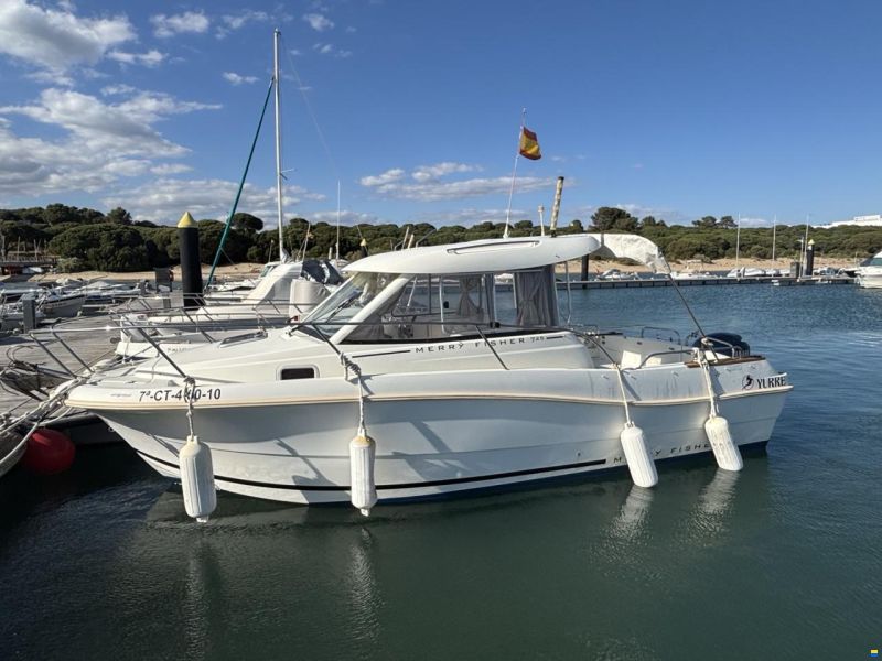 Jeanneau Merry Fisher 725
