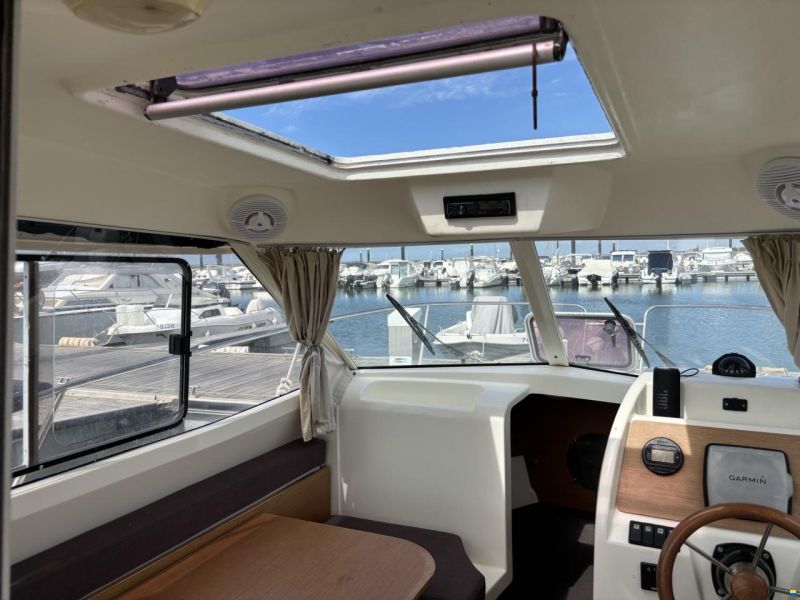 Jeanneau Merry Fisher 725