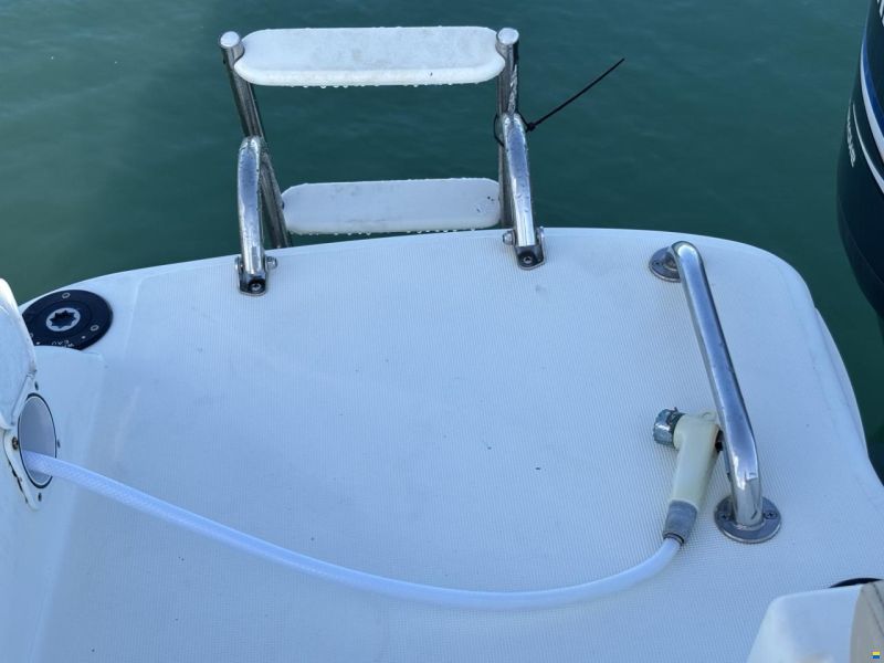 Jeanneau Merry Fisher 725