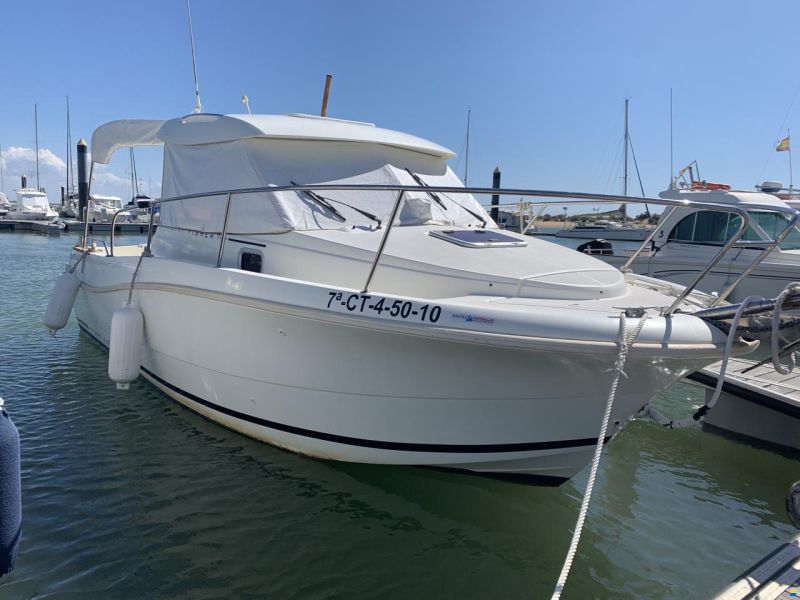 Jeanneau Merry Fisher 725