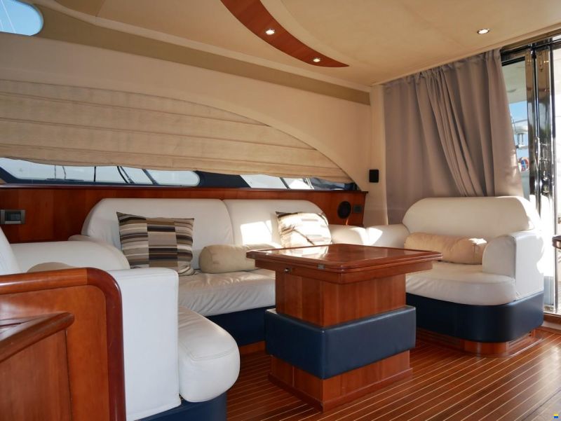 Azimut 50