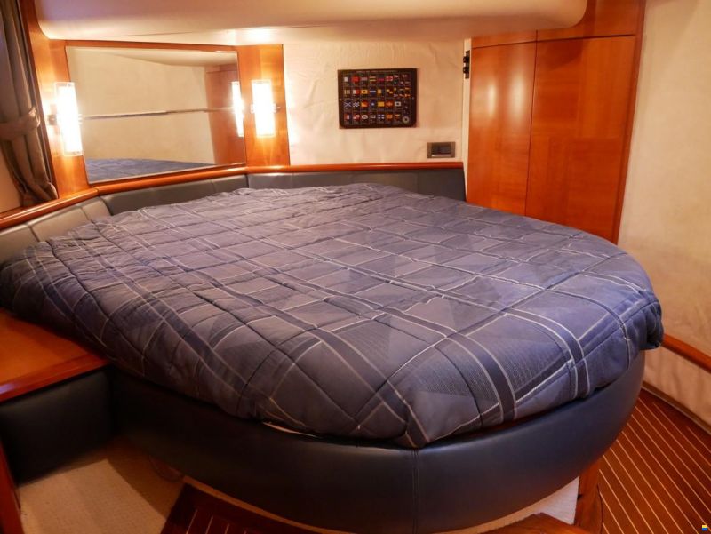 Azimut 50