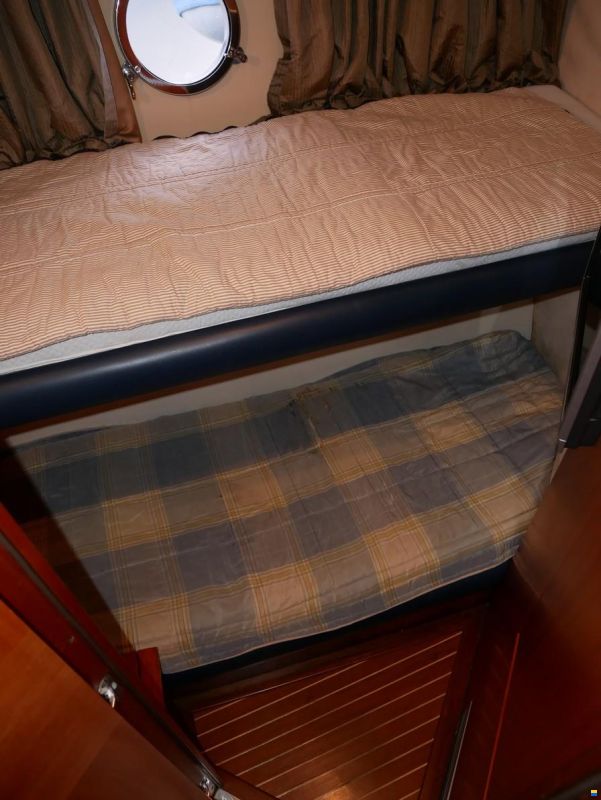 Azimut 50
