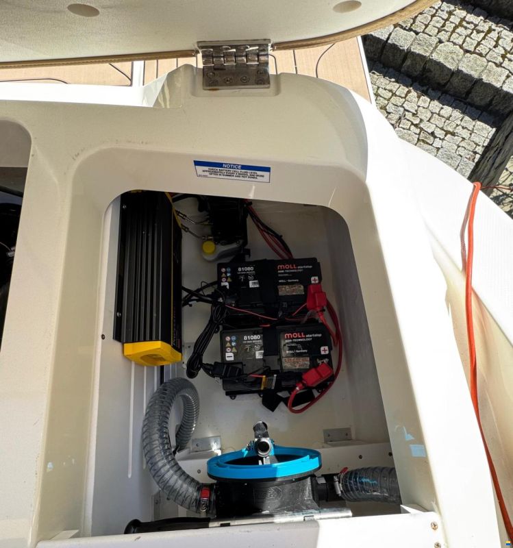 Sea Ray 210 SPX