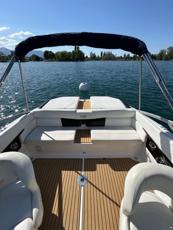 Regal 2100