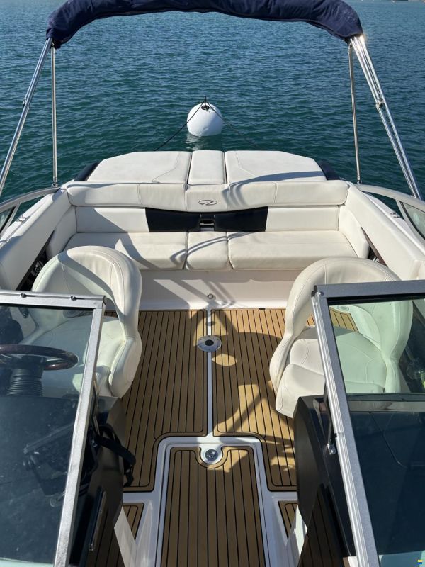 Regal 2100