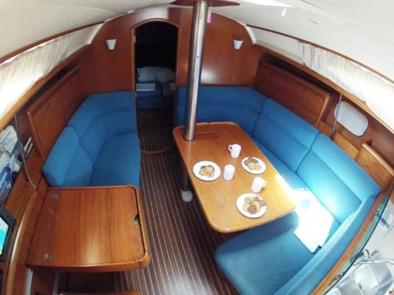 Jeanneau Sun Odyssey 35